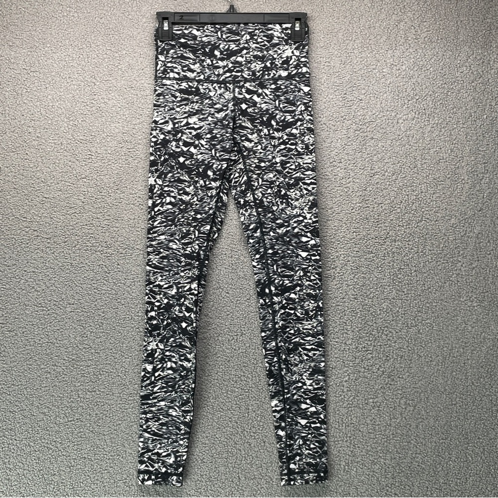 Lululemon Wunder Under Hi-Rise Tight 28" Size 4 Liquid Platinum Alpine White
